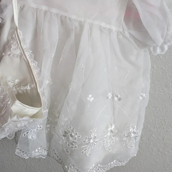 VINTAGE Christening Set- Phyllis Baby Wear 3 Piece set-Bonnet- Baby Dress Large - Picture 8 of 16